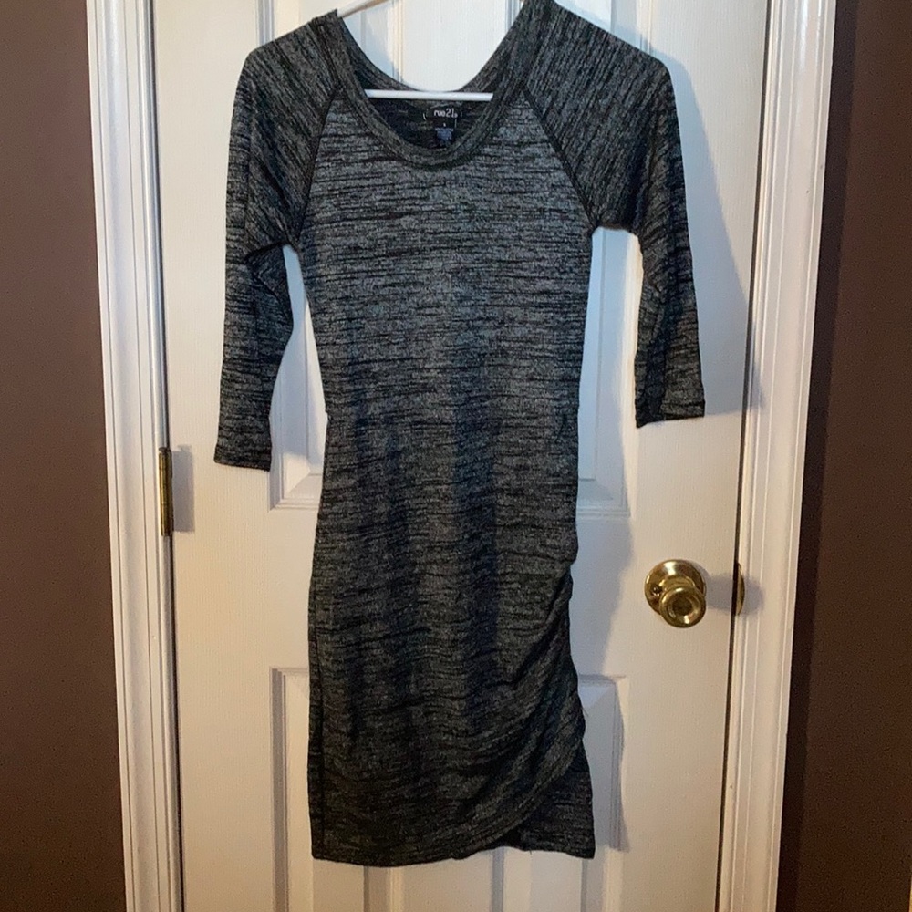 ✨4 for $25✨ Rouched dress